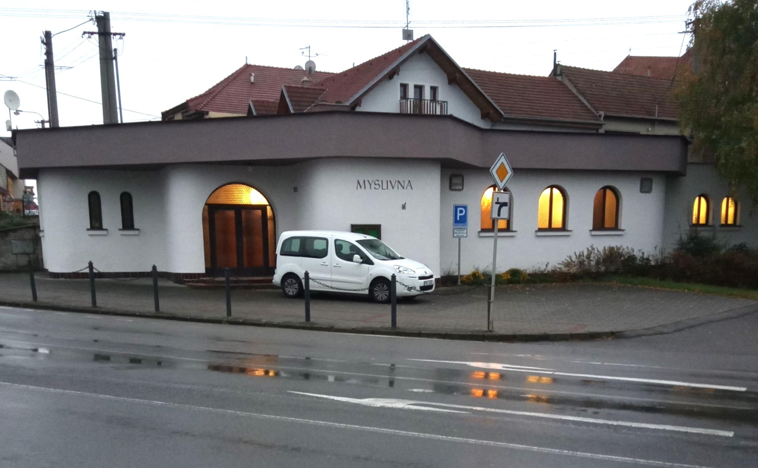 Myslivna Velké Bílovice foto 3