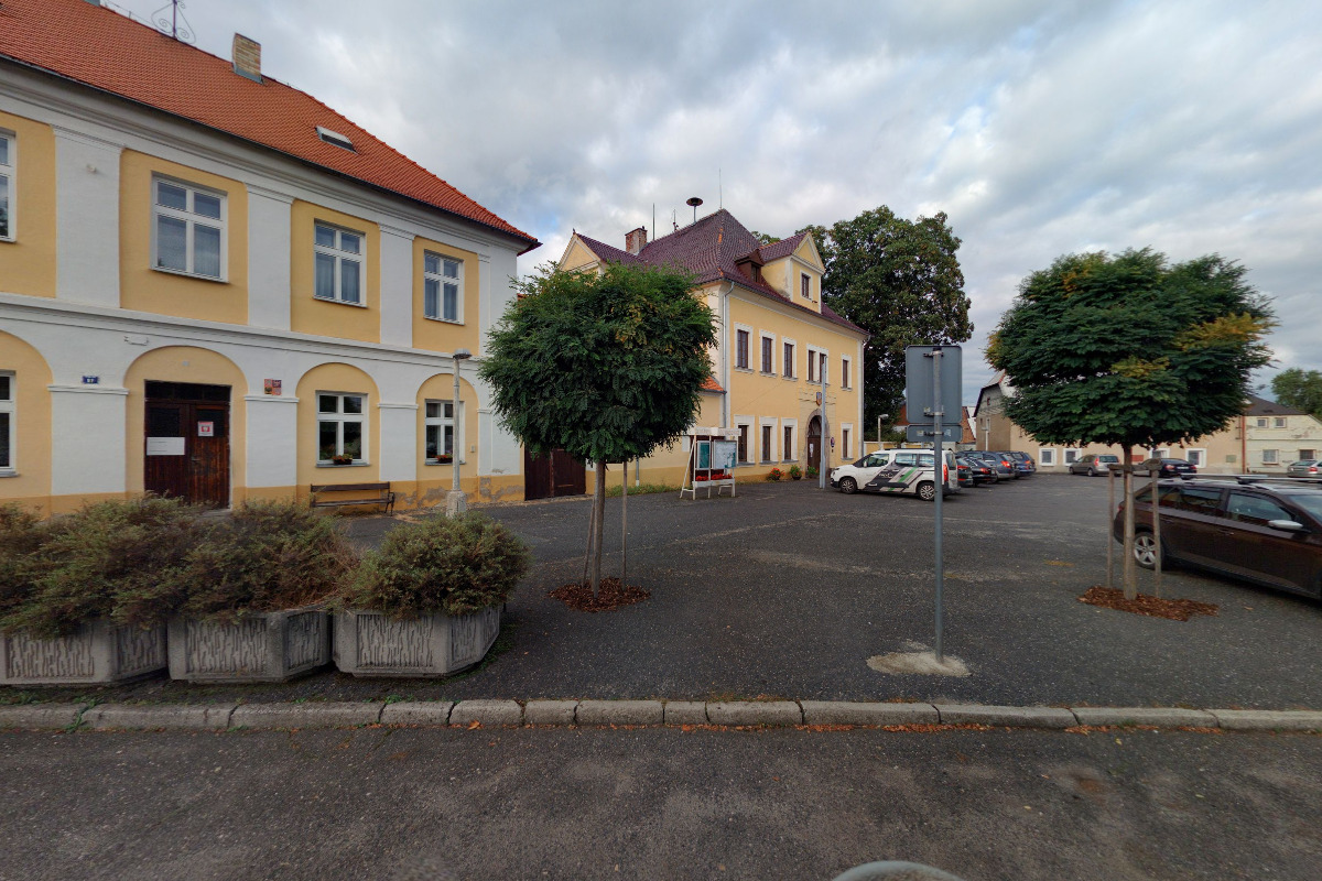 Radonice - obecní úřad