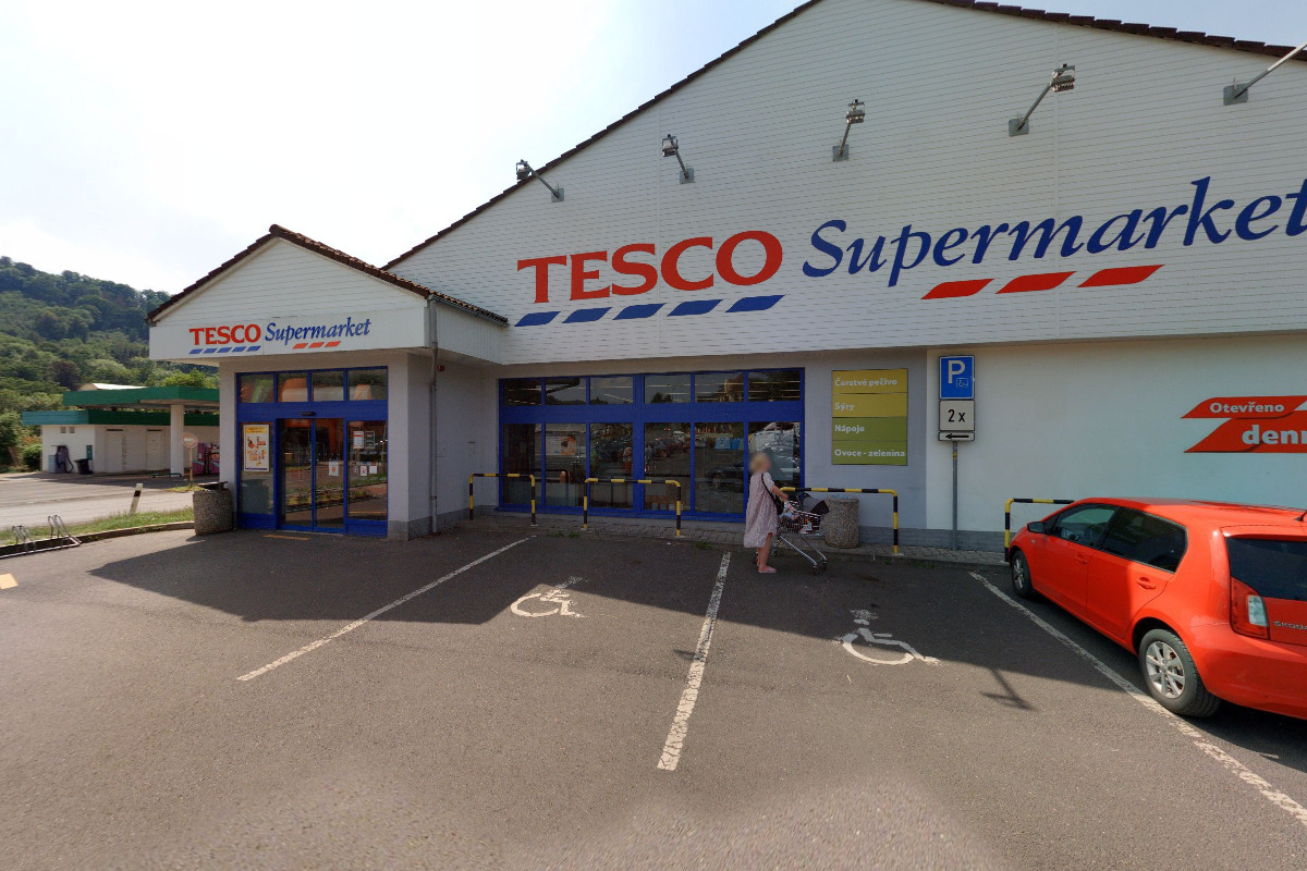 Tesco Supermarket foto 3