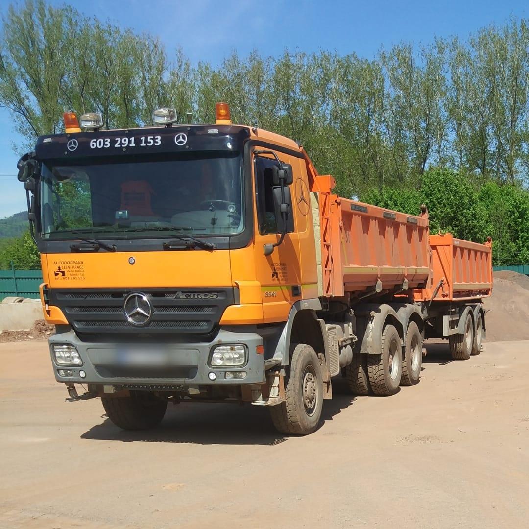 Martin Koblasa - Autodoprava a lesní práce foto 6