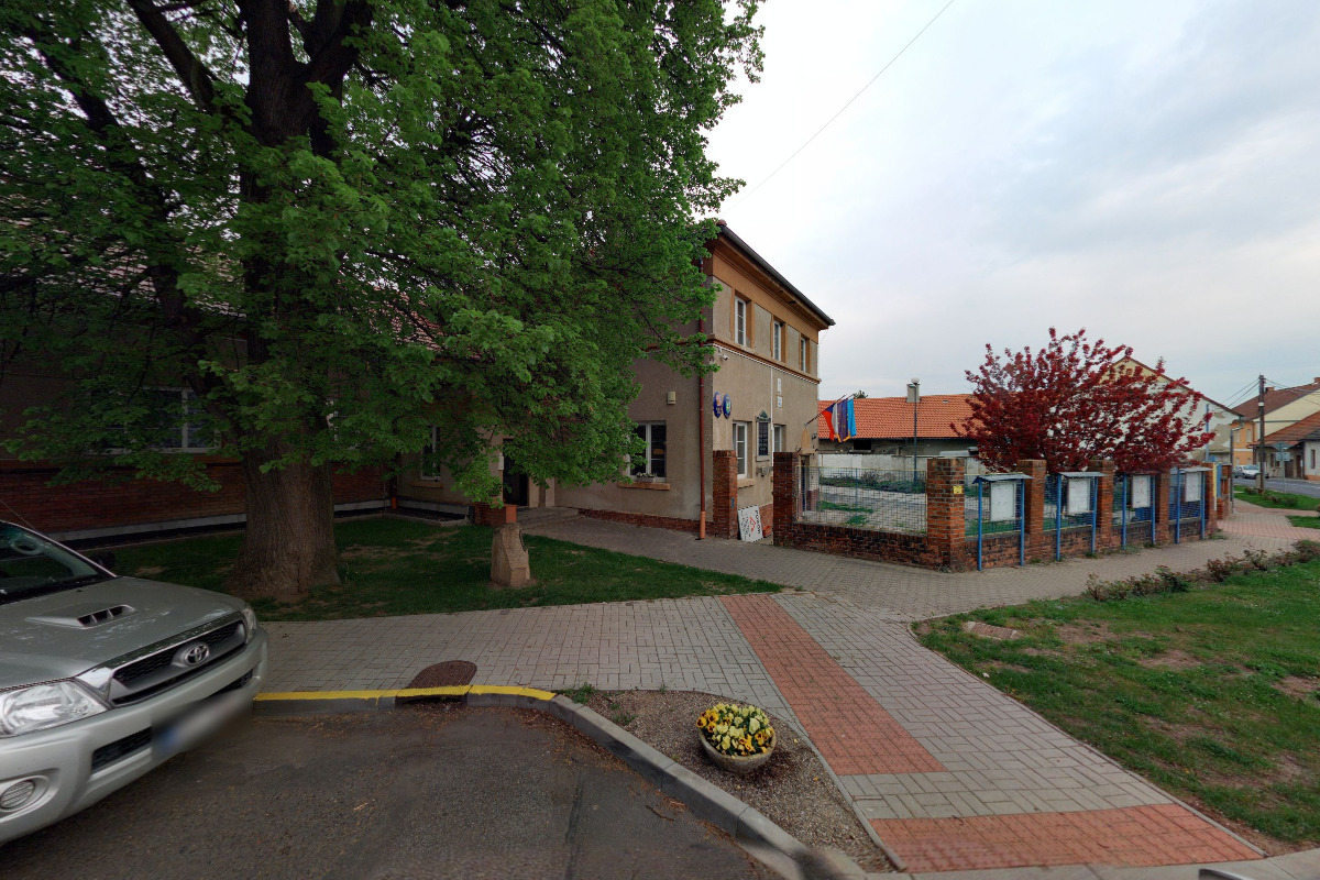 Židovice - obecní úřad foto 4