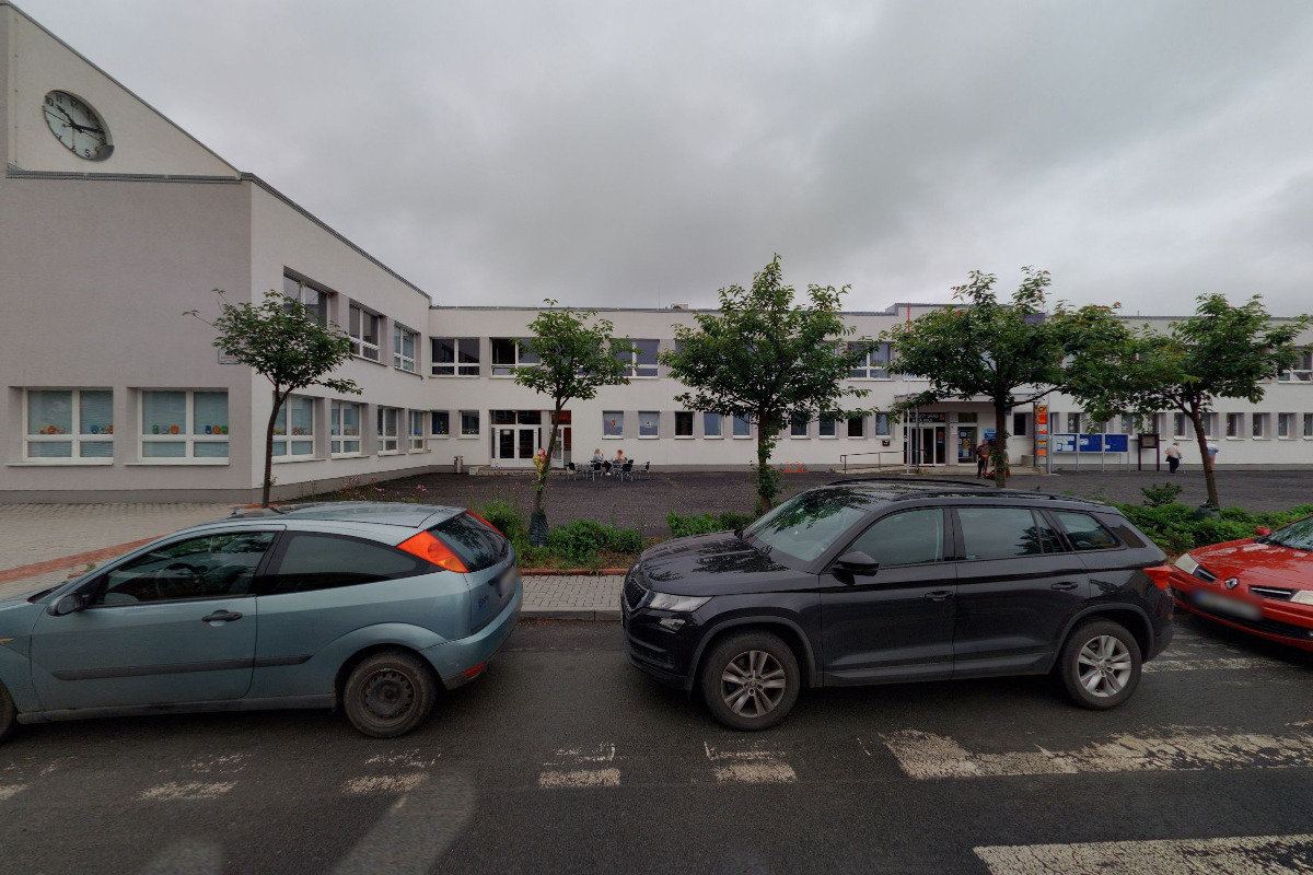 Městská knihovna a Infocentrum Nová Role