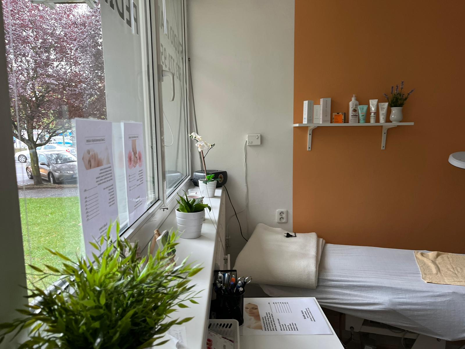 Kosmetika Mladá Boleslav - Ivana Jedličková foto 2