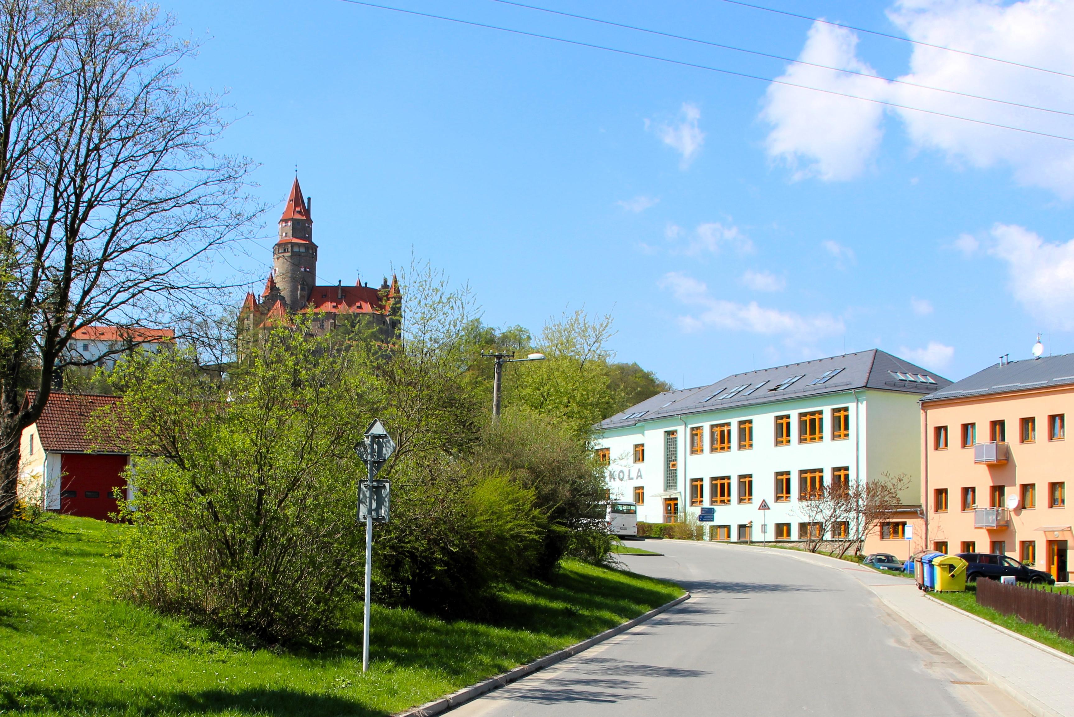 ZŠ a MŠ, Školní jídelna a Školní družina Bouzov foto 3