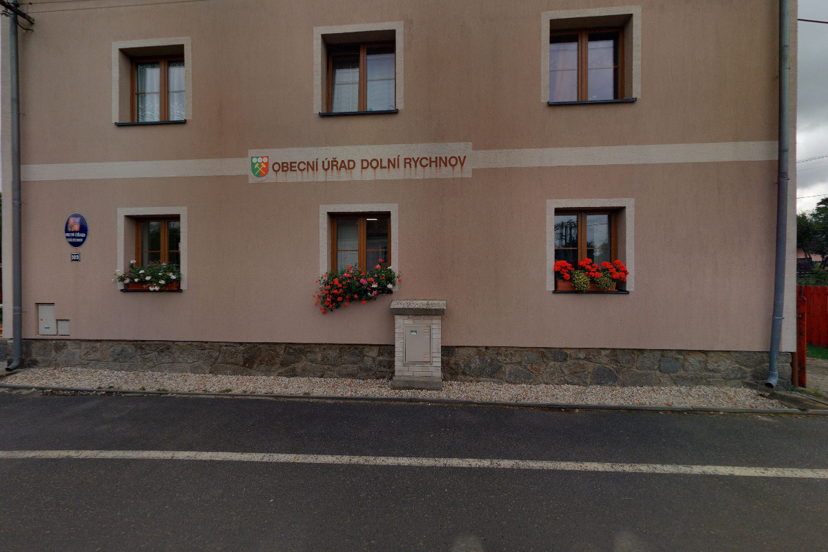 Dolní Rychnov - obecní úřad