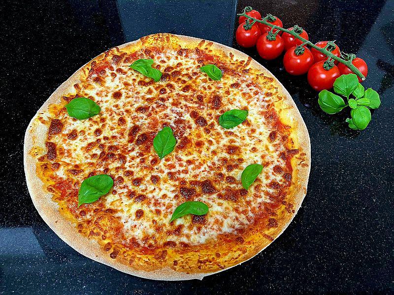 PIZZA TONDO foto 2