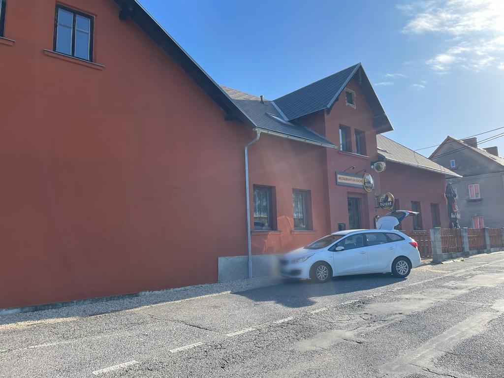 Nabíjecí stanice Restaurace Na Suché foto 4