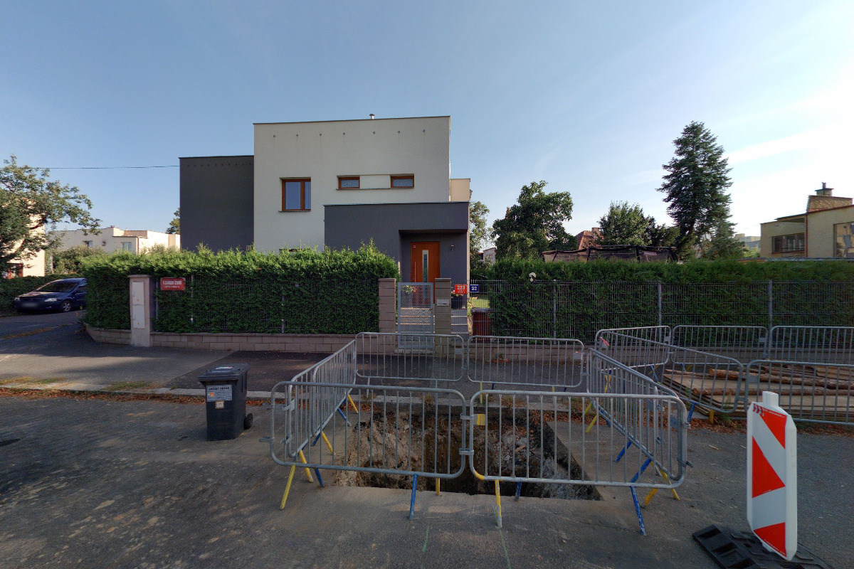 L9 AI Studios