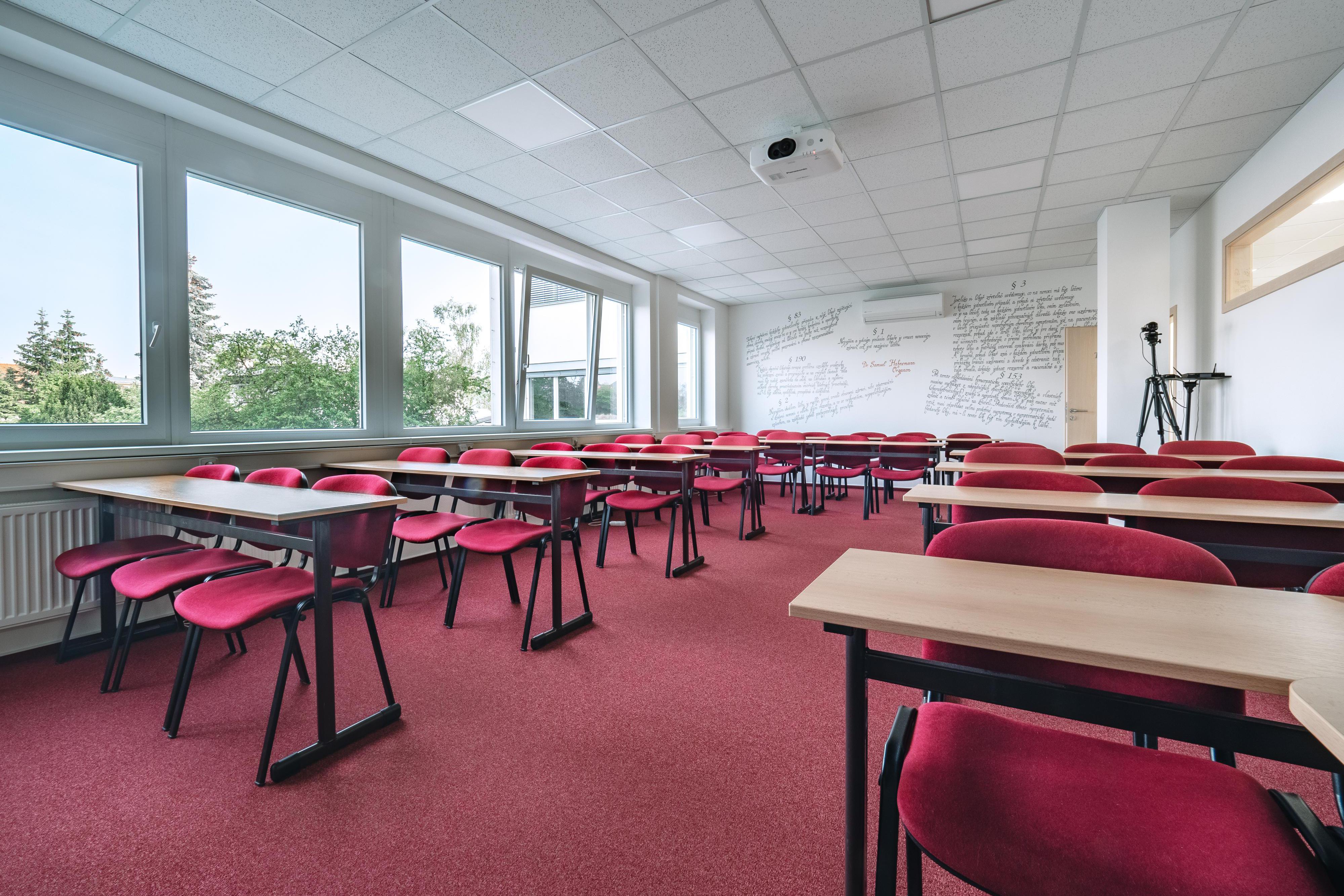 Prague College of Classical Homeopathy, Petr Zachariáš