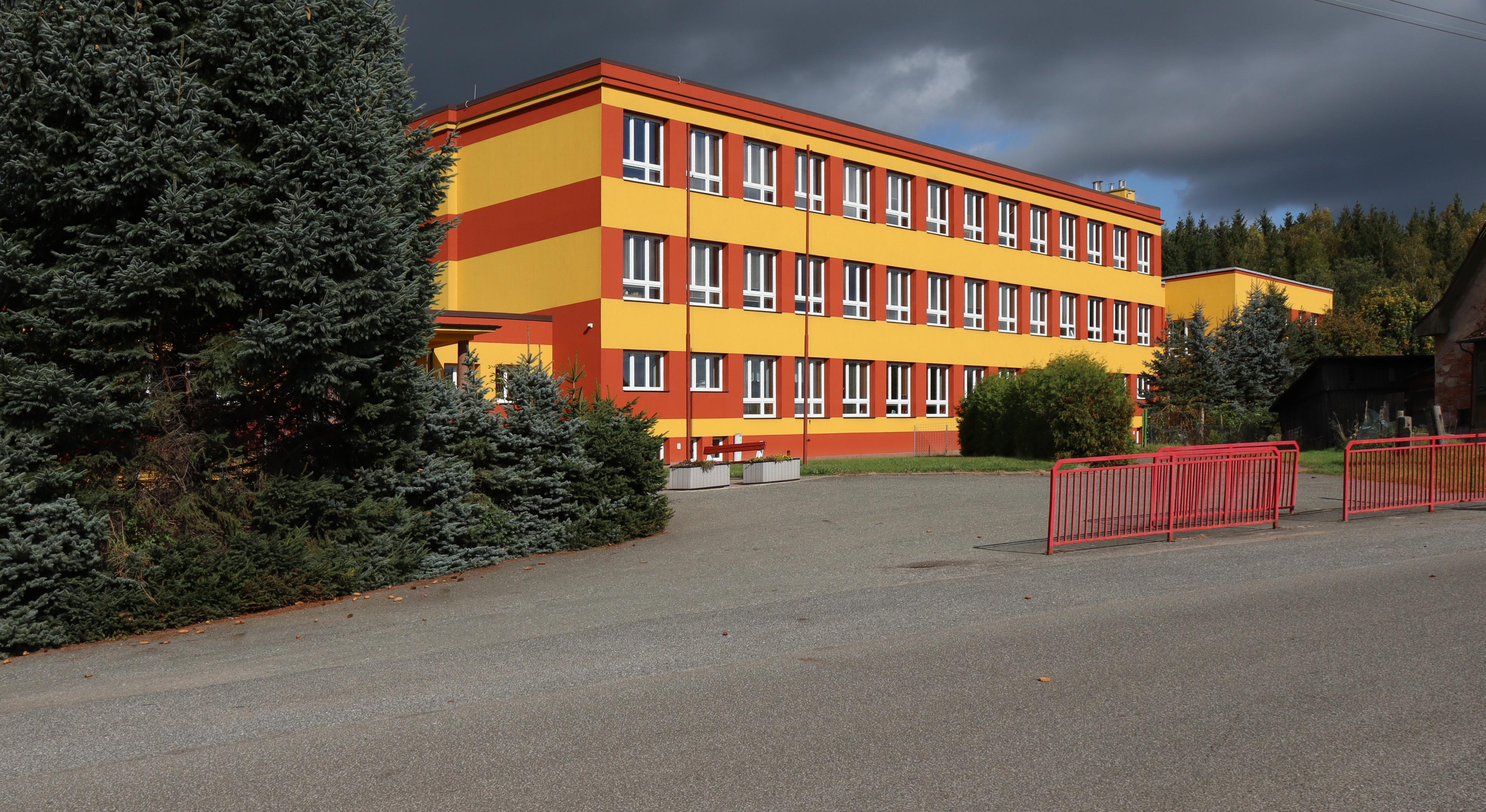 ZŠ Meziměstí foto 2