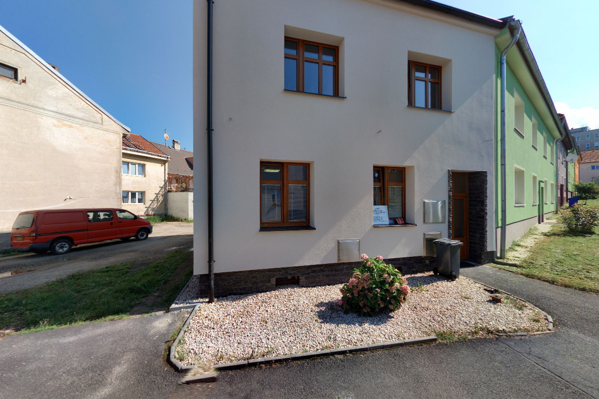 Mgr. Marcela Bendová, advokát