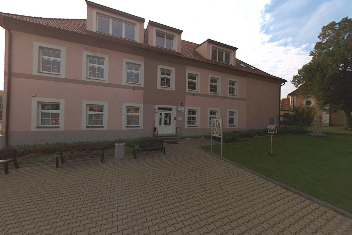 Základní škola Střelské Hoštice foto 3