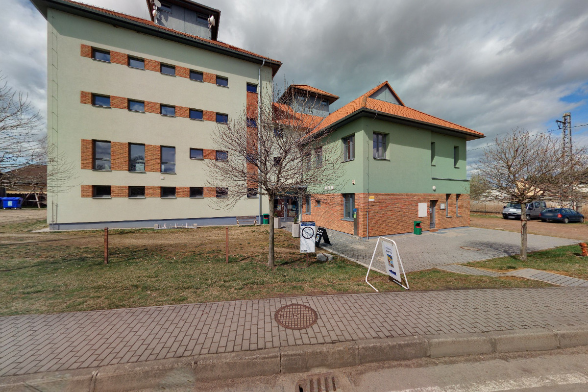 Nabíjecí stanice pro elektrokola - Muzeum Špejchar foto 3