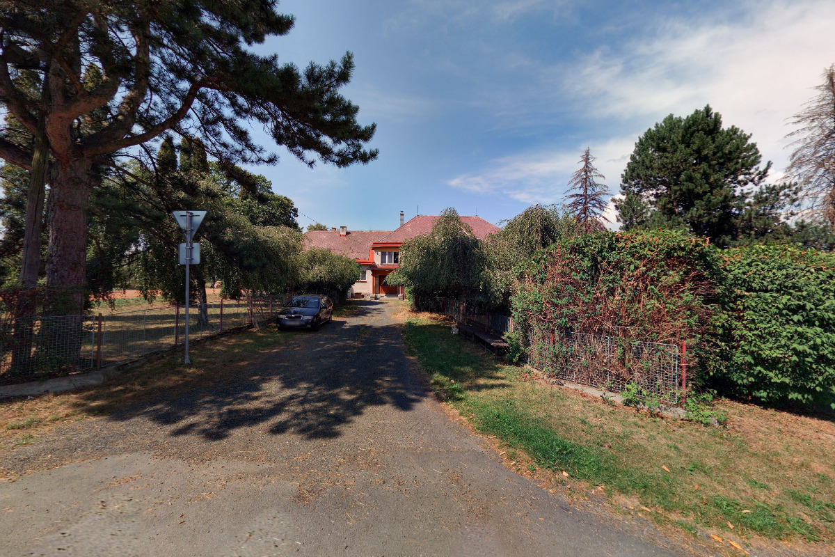 Kulturní dům Žďárec u Seče