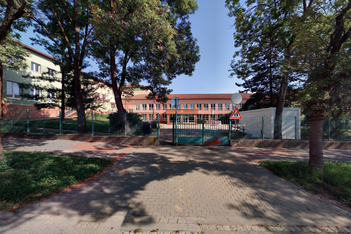 ZŠ a MŠ Hranice, Struhlovsko