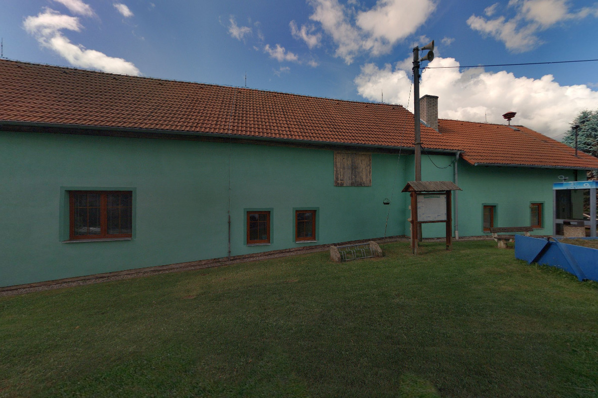 Obecní knihovna Žárovná