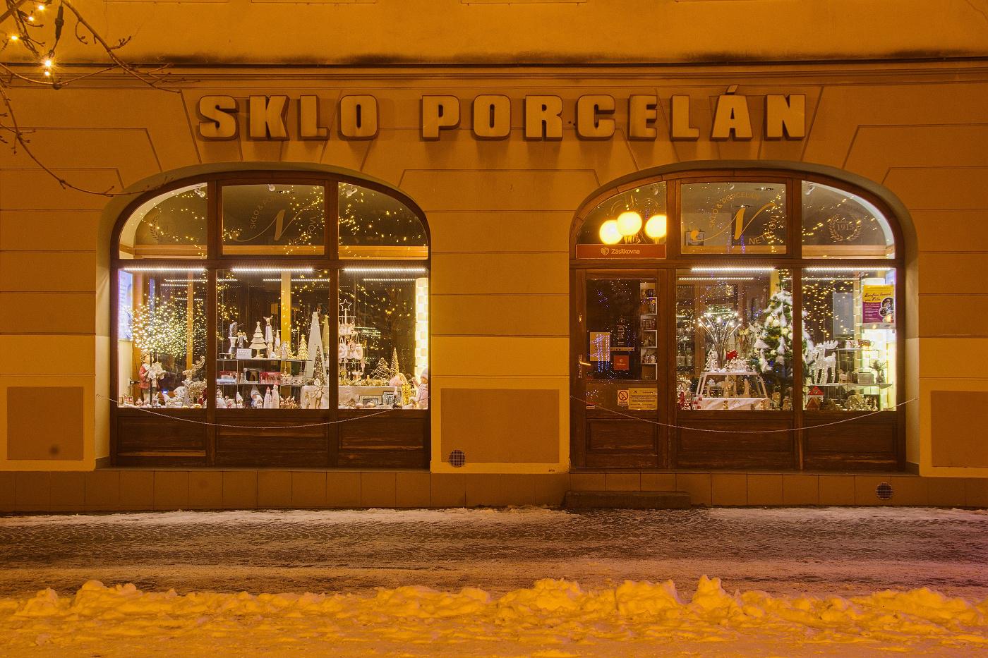 SKLO A PORCELÁN U NETÍKŮ foto 2