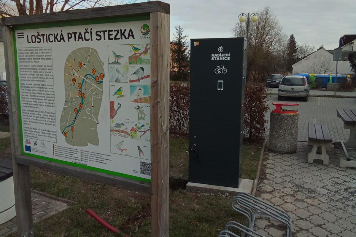 Nabíjecí stanice pro elektrokola a mobilní zařízení - Etron Czech s.r.o.