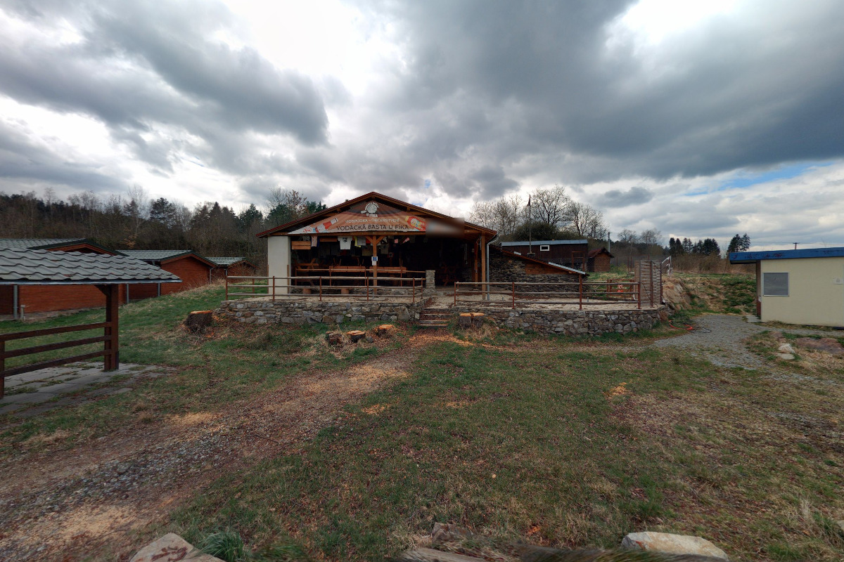 Vodácká bašta U Fíka