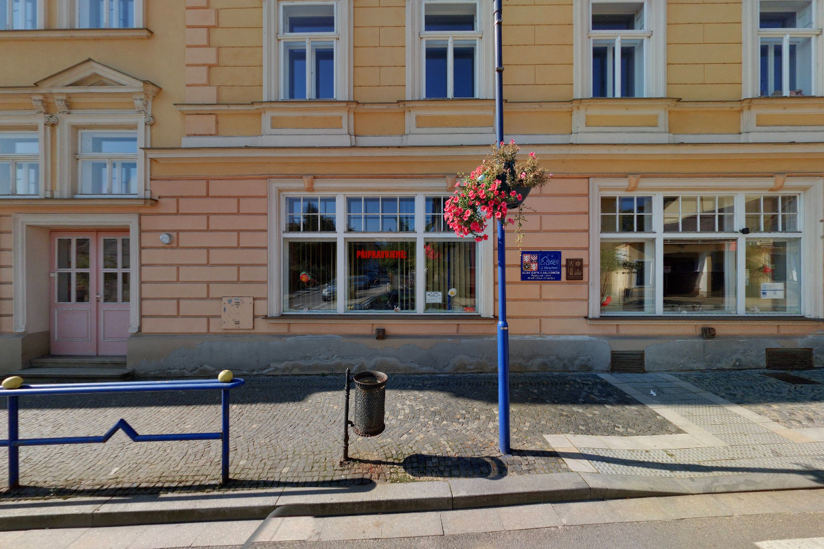 Dům dětí a mládeže Jindřichův Hradec, Růžová 10 foto 3