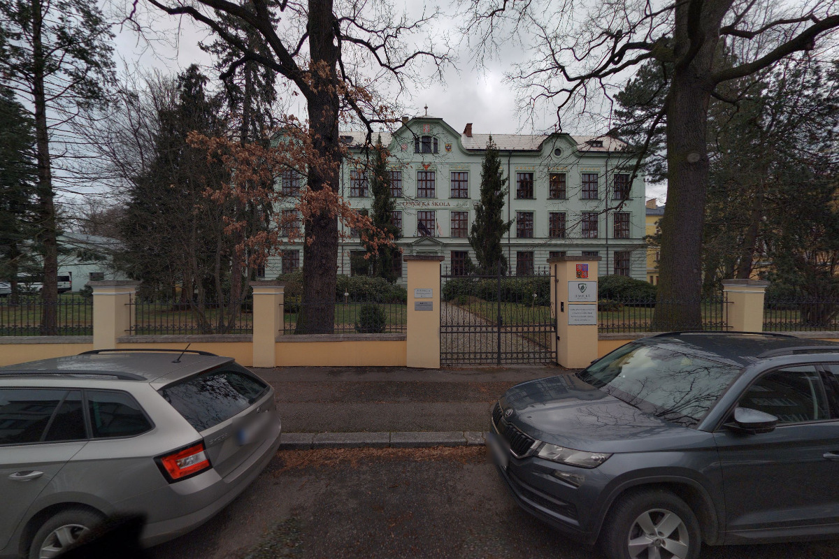 Nadační fond vyšší a střední lesnické školy Písek