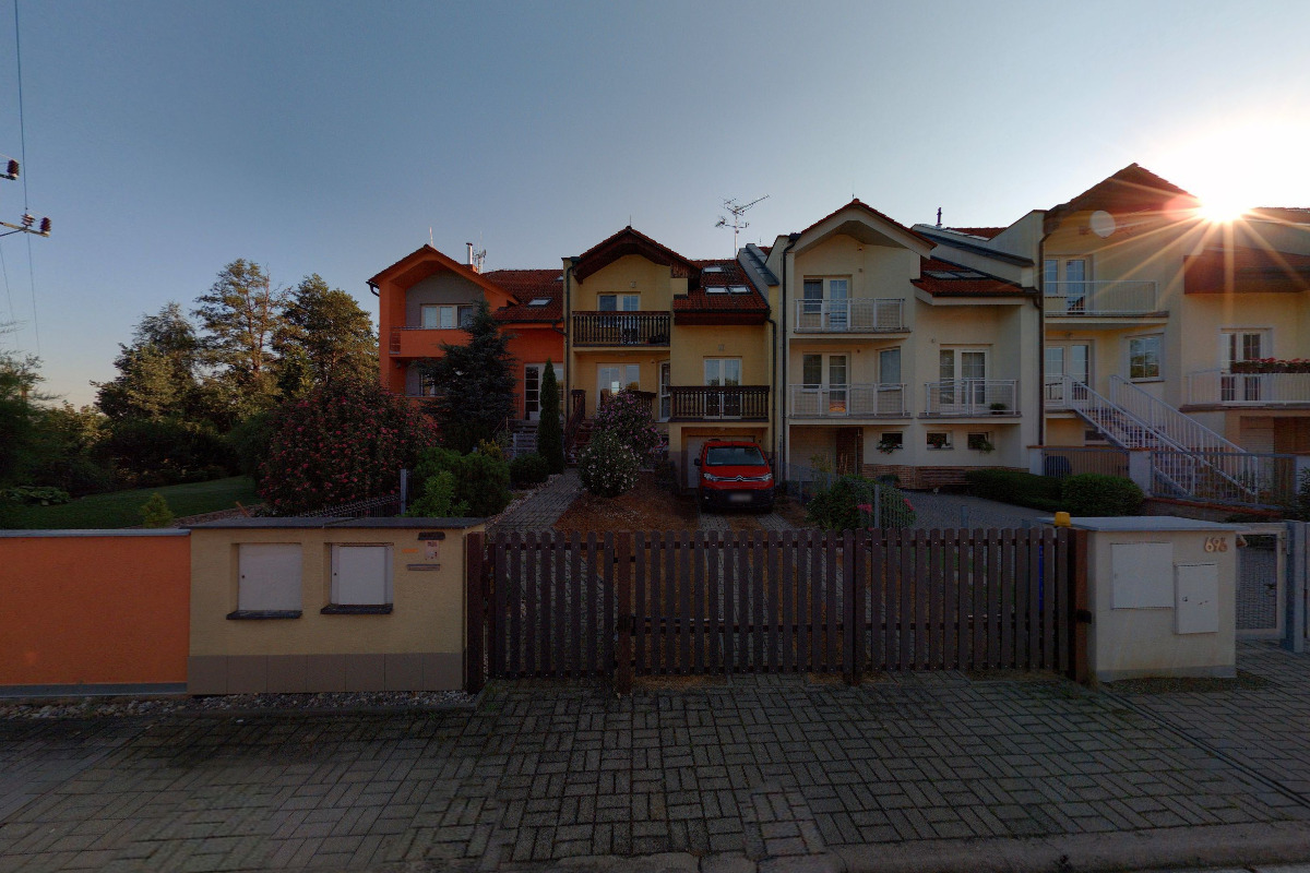 APL ELEKTRONIK, s.r.o.