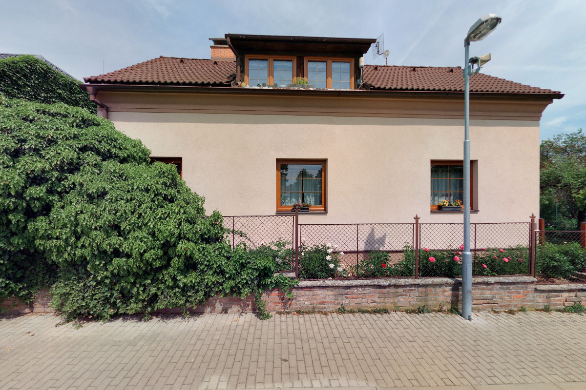 Kontejnerybenatky.cz