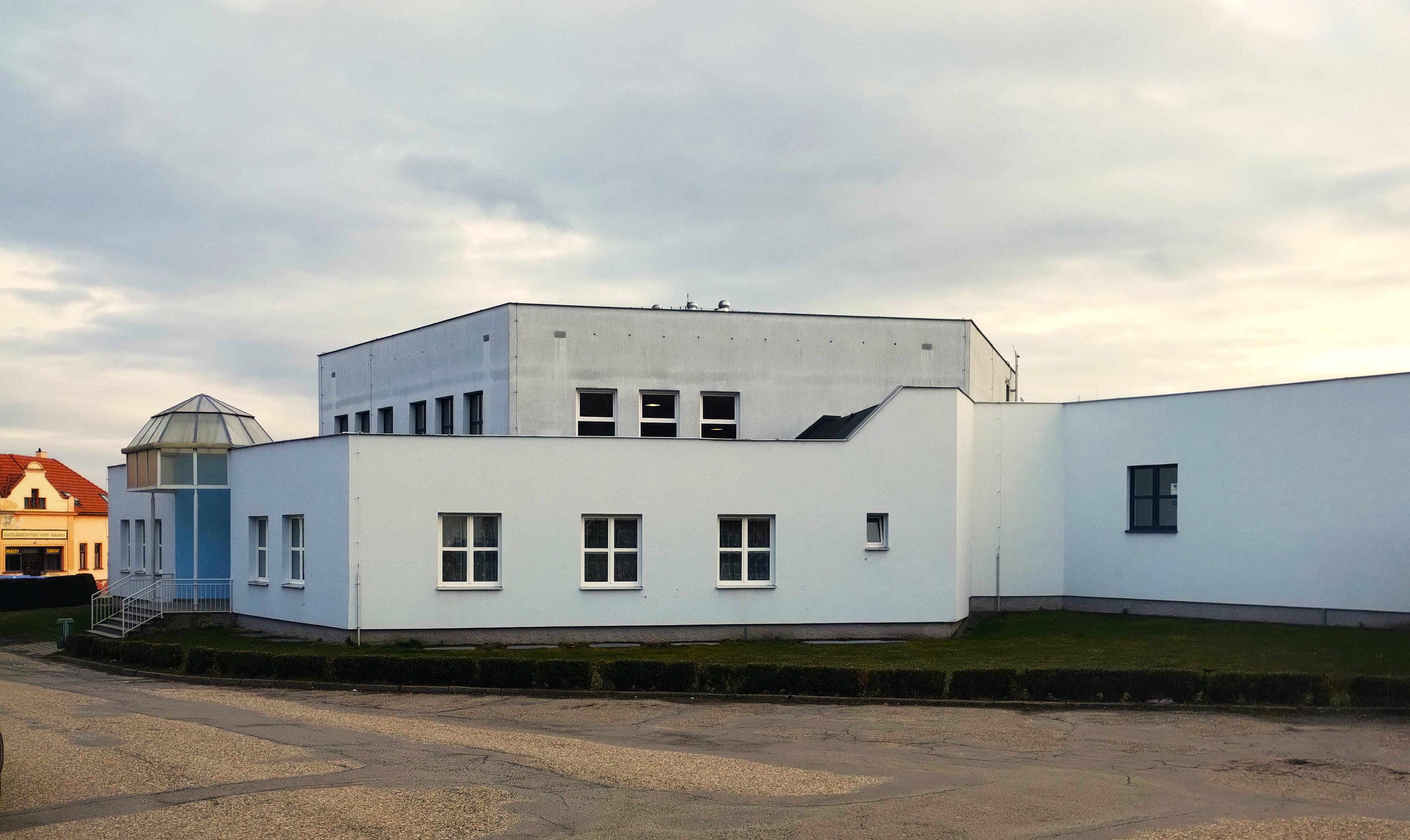 Gymnázium Pacov foto 2