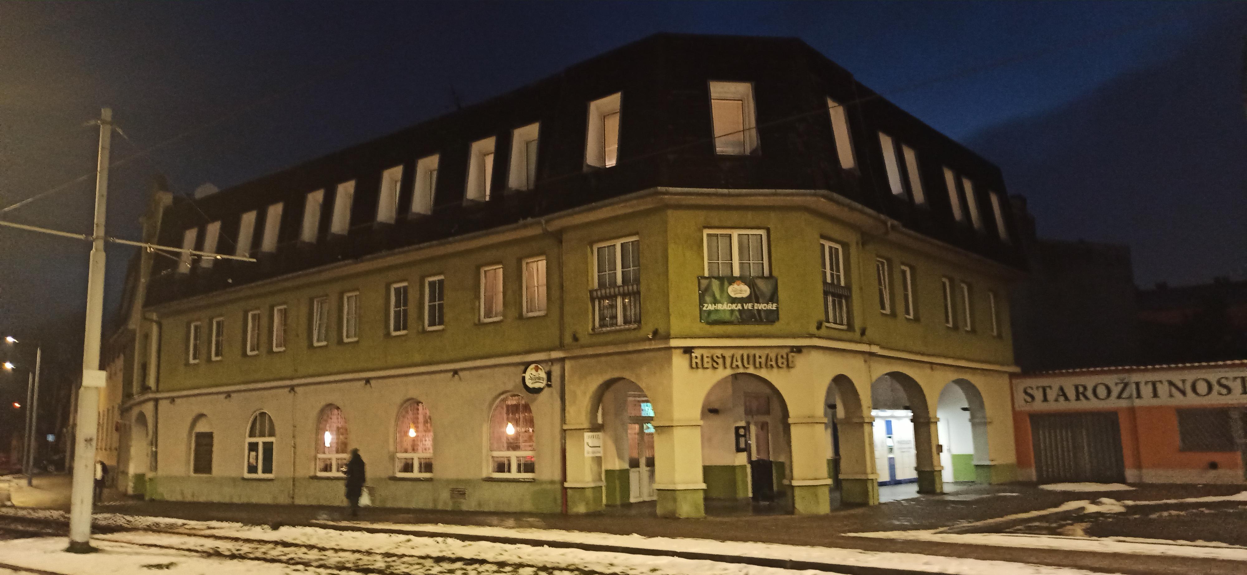 Restaurace BÍLÁ RŮŽE foto 2