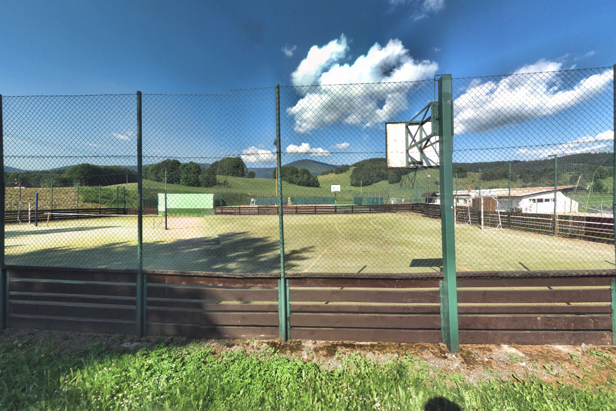 Obec Bělá pod Pradědem - Víceúčelový sportovní areál foto 2