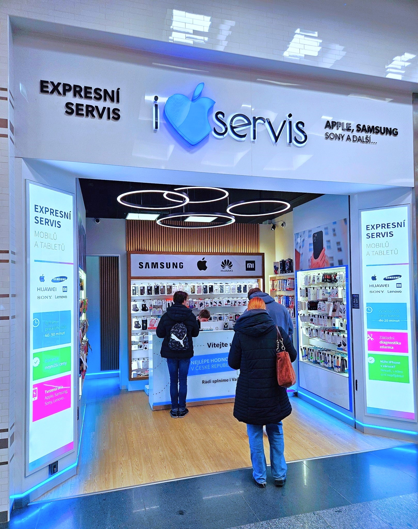 iLoveServis - expresní servis mobilů, tabletů a Macbooků foto 3
