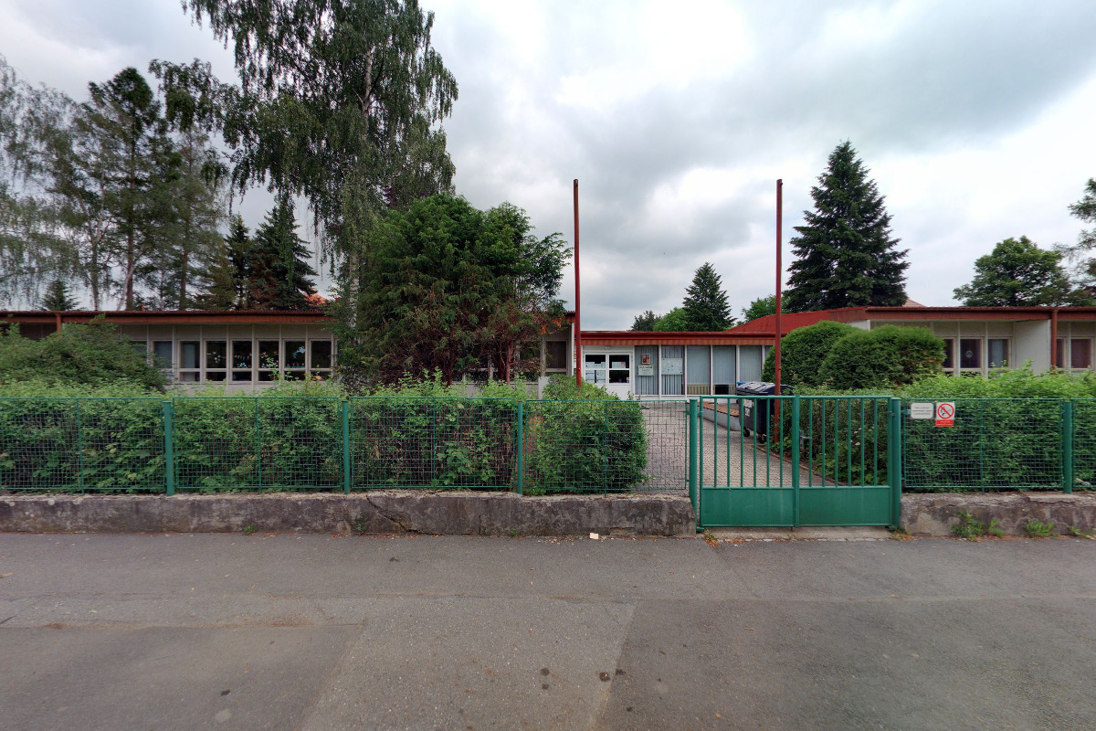 ZŠ, Rokycany, Čechova foto 2