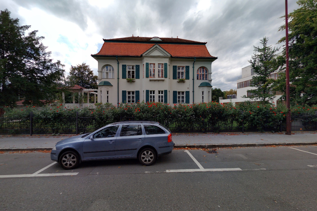 Mgr. MONIKA JANSOVÁ