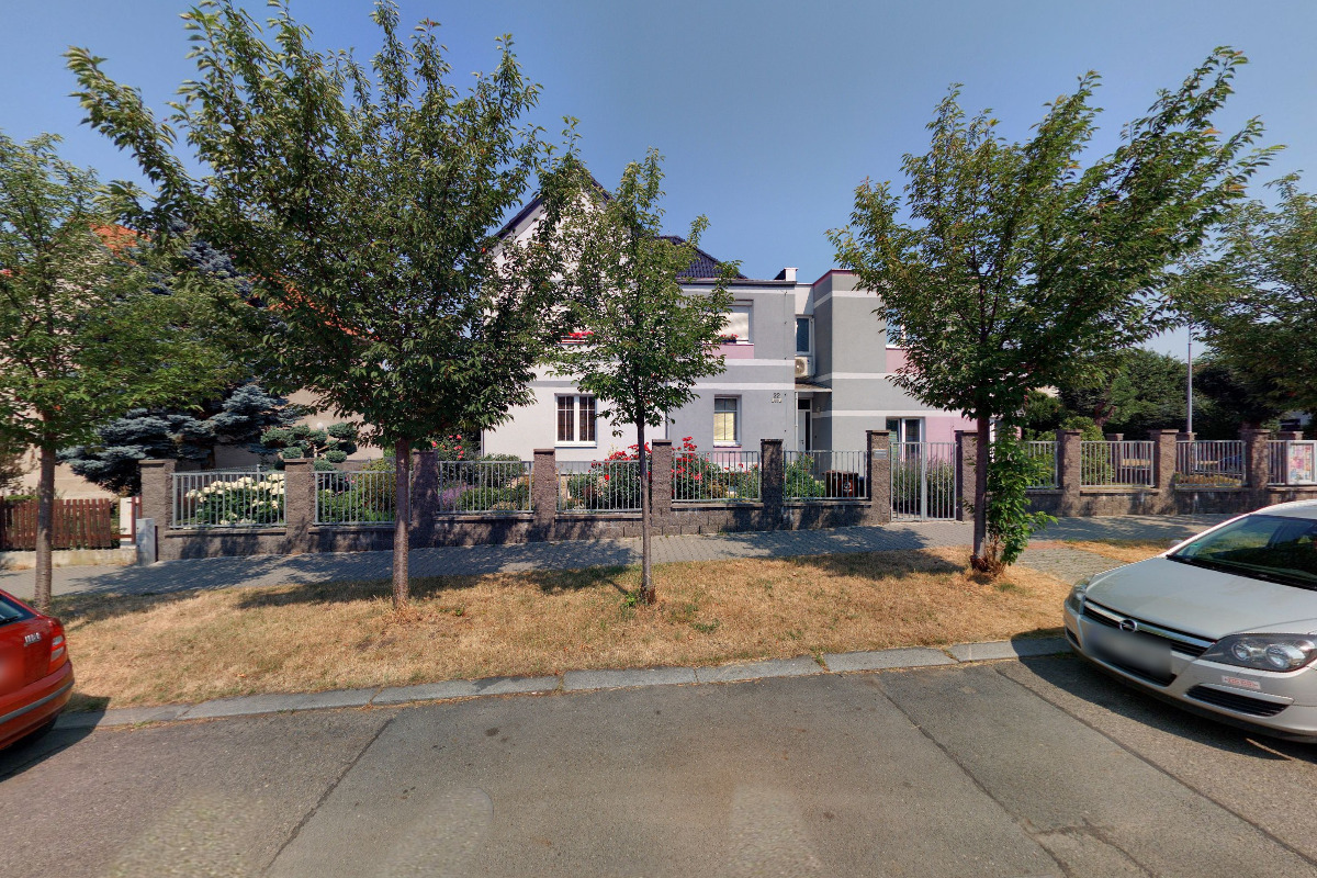 Markéta Vajsarová - Salon Magnolie