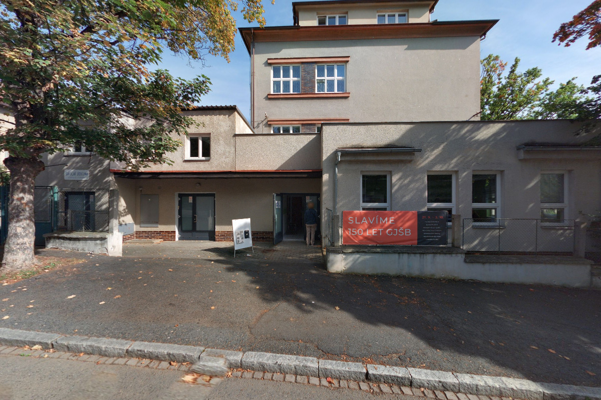 Středisko služeb školám