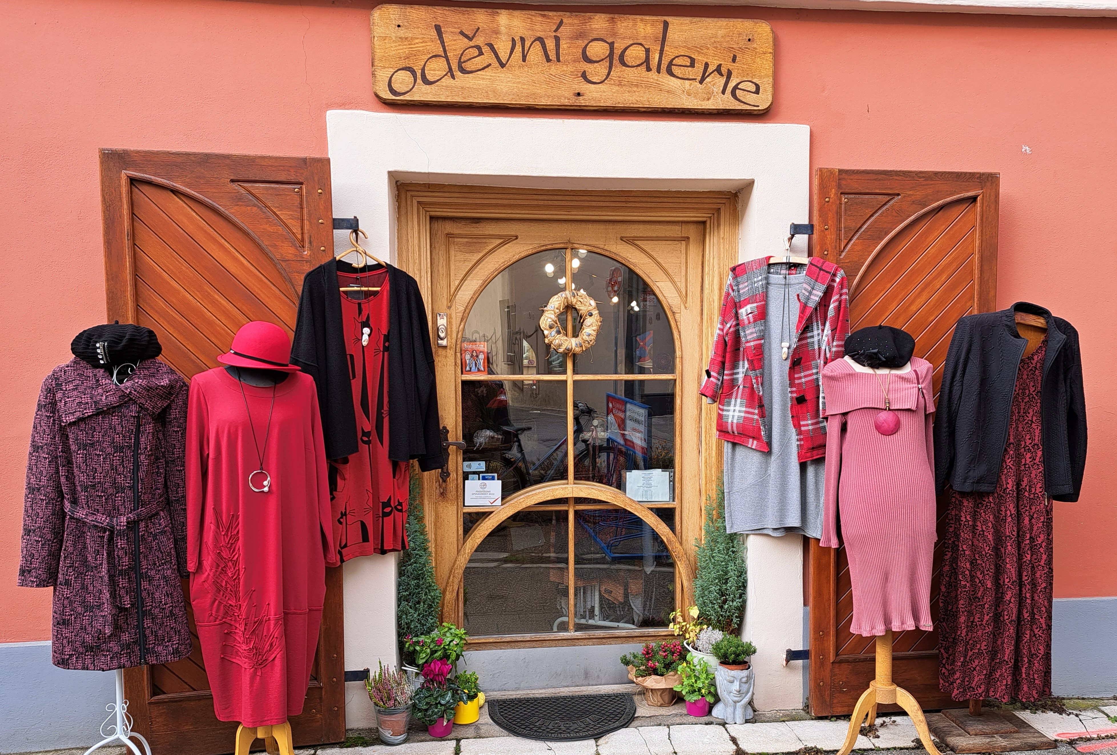 Oděvní galerie foto 4