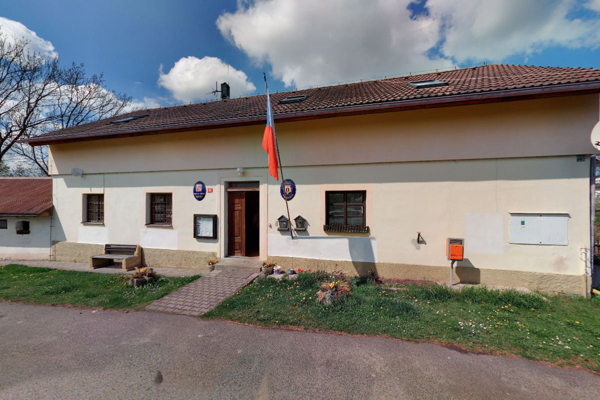 Vrátno - obecní úřad foto 5