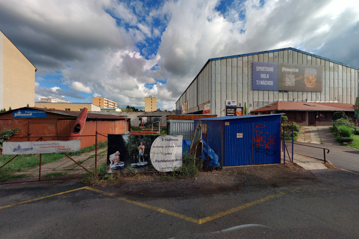 Půjčovna lodí a paddleboardů Metuje