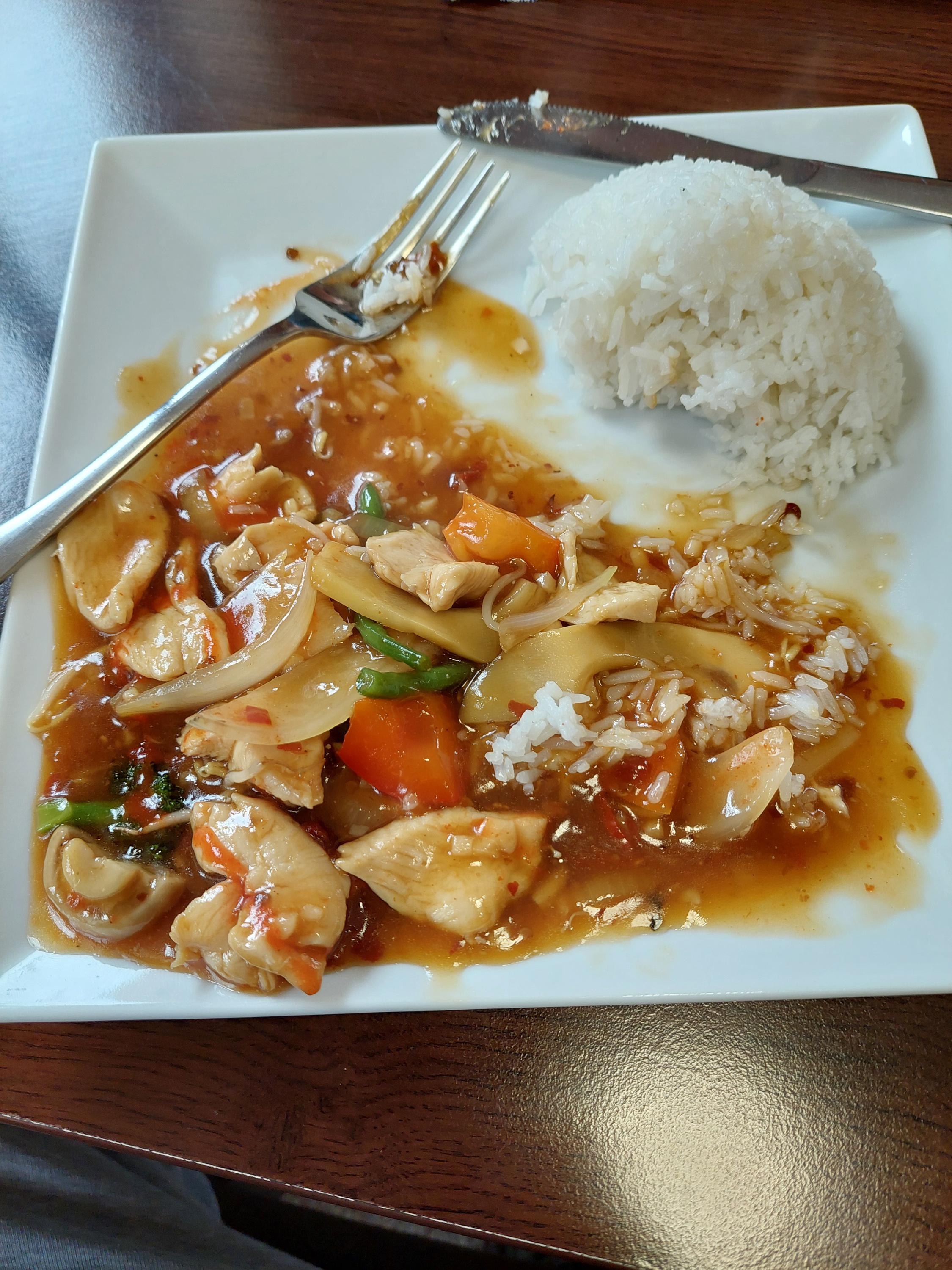 Huki wok & sushi foto 2