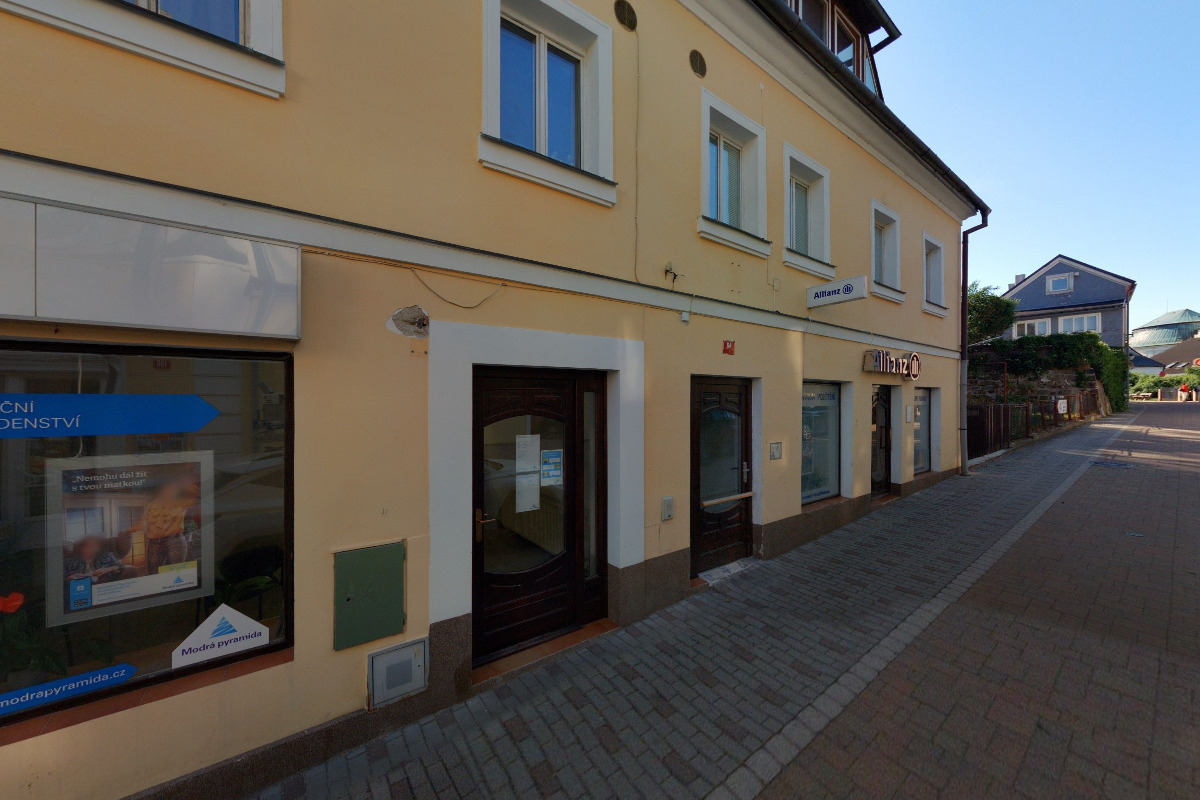 Leona Nejedlá - Allianz Pojišťovna a.s. foto 4