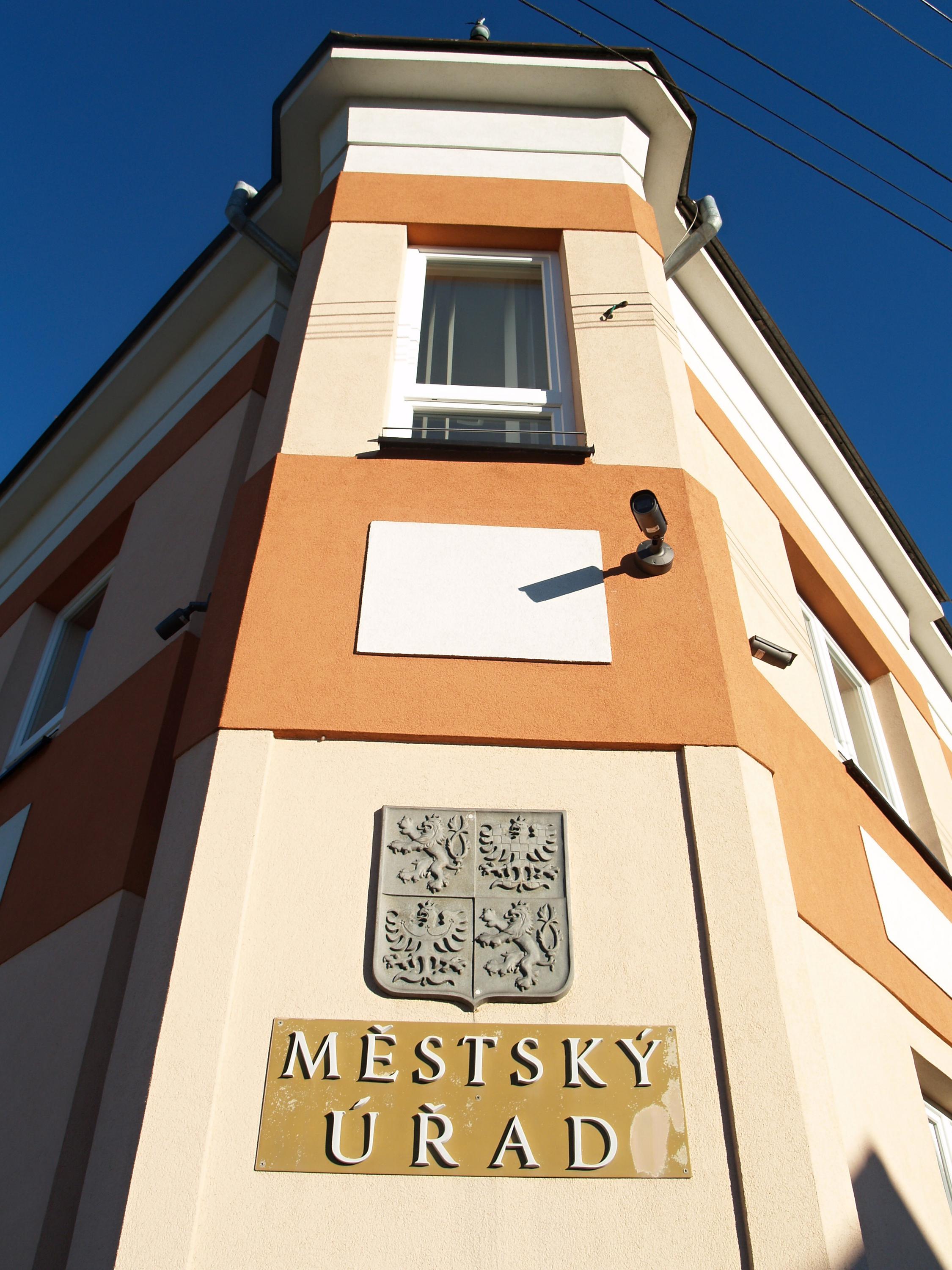 Rtyně v Podkrkonoší - městský úřad foto 2