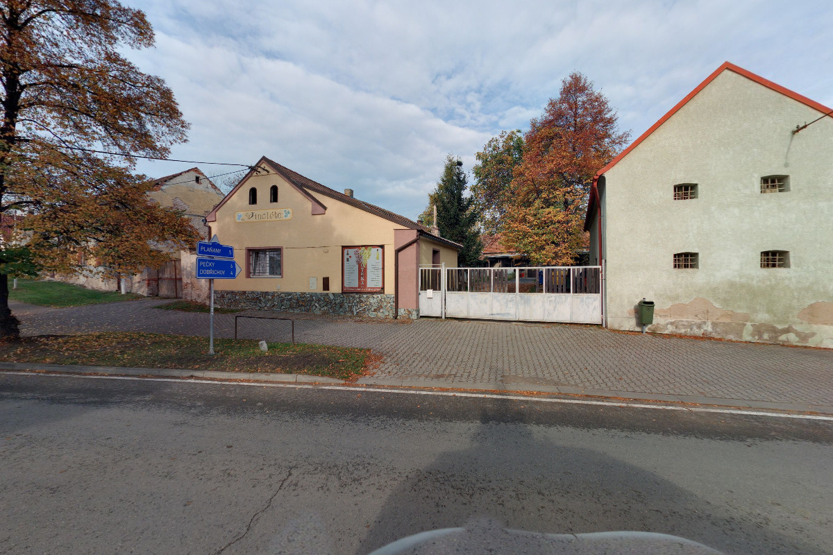 Řeznictví U Bratranců Cerhenice, s.r.o.