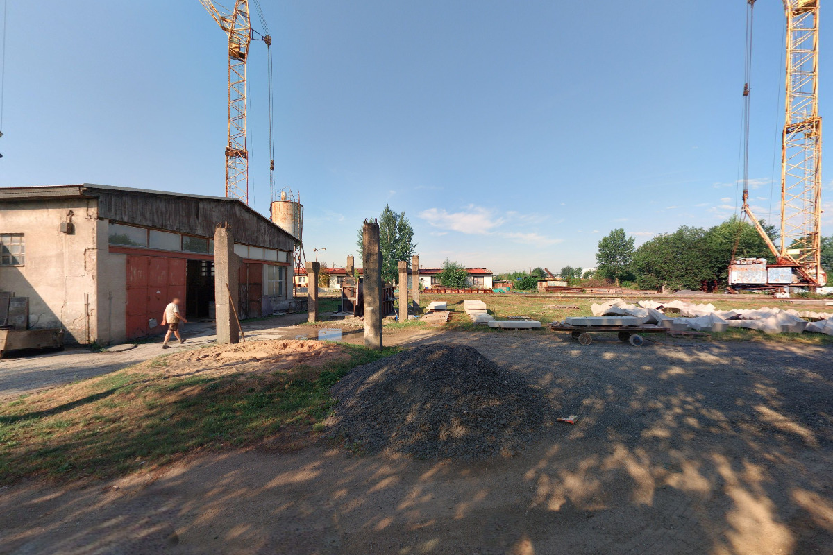 Betonárna Hradec Králové - Plačice | Plačice foto 3