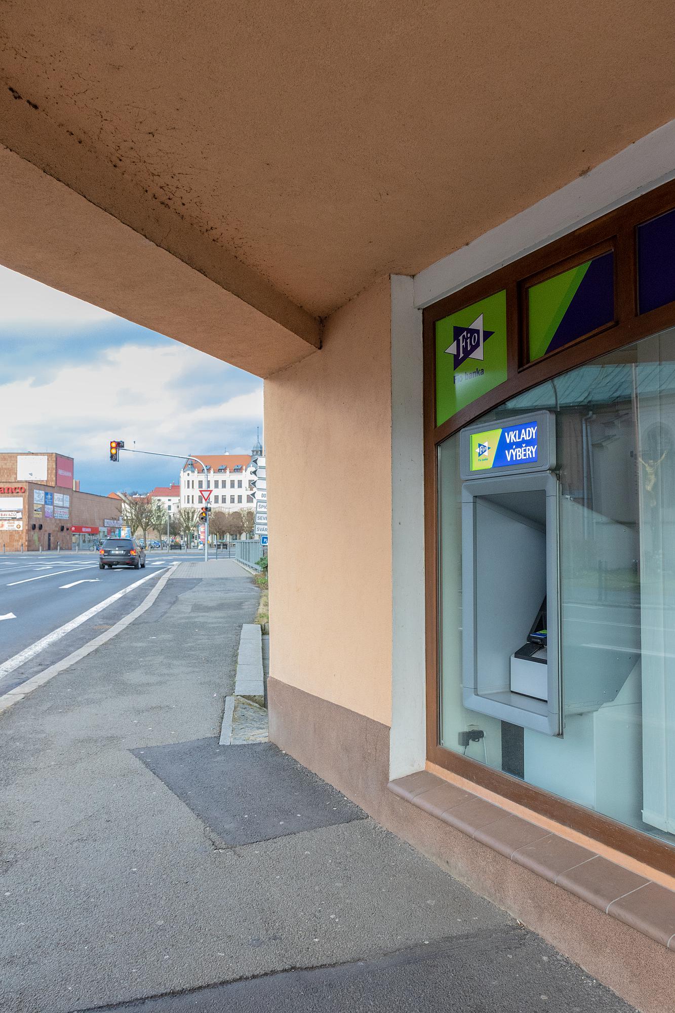 Bankomat Fio banky foto 3