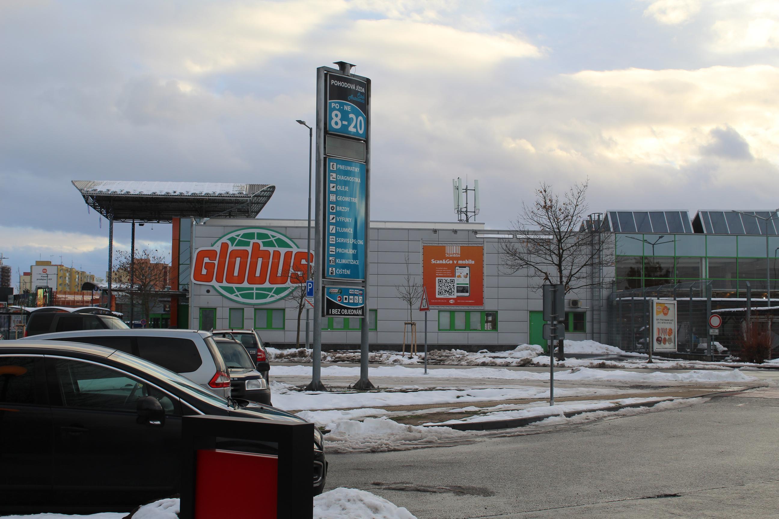 Globus Hypermarket foto 3