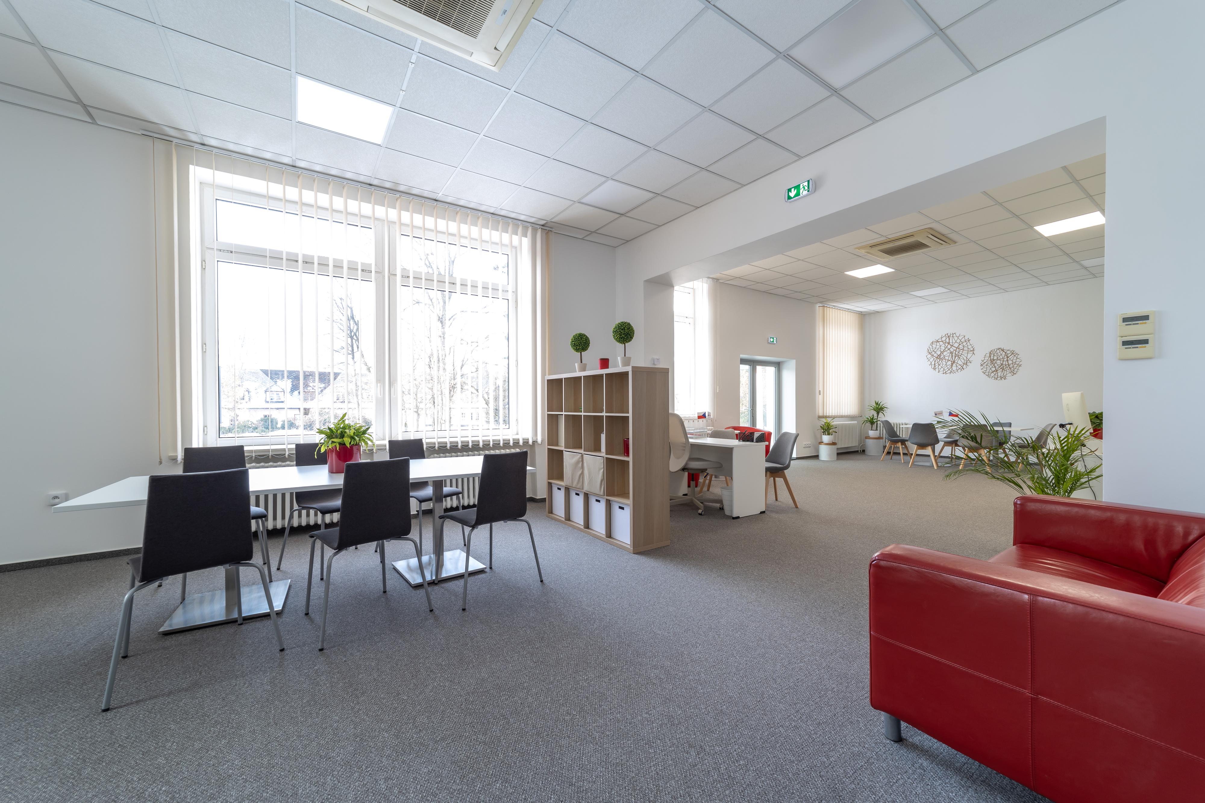 RE/MAX Elite Reality foto 4