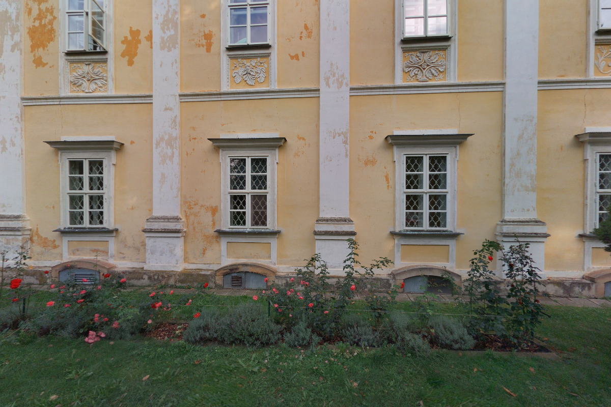 Ústav sociálních služeb Milíčeves - domov pro seniory foto 3