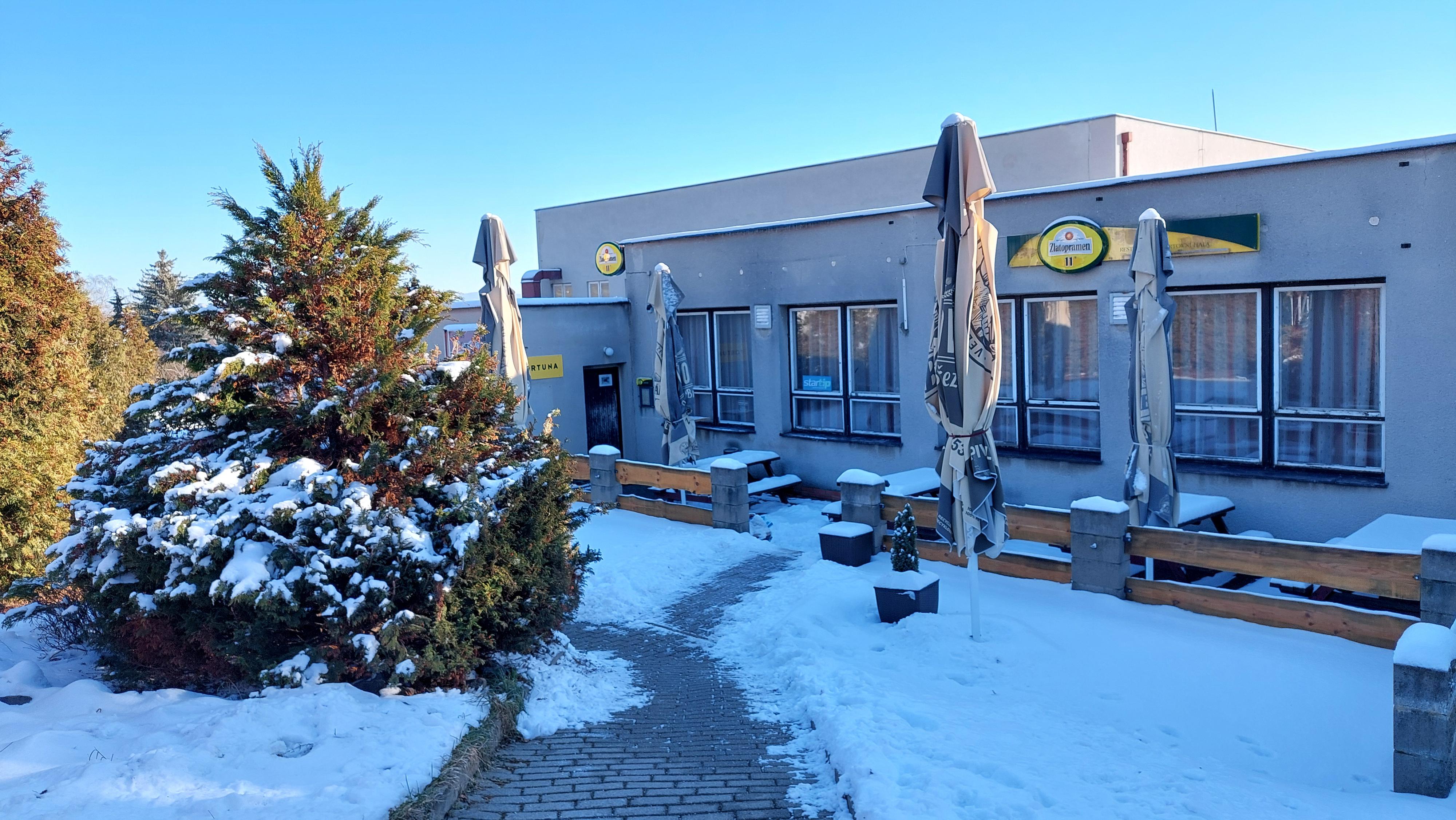 Restaurace Sportovní hala foto 2