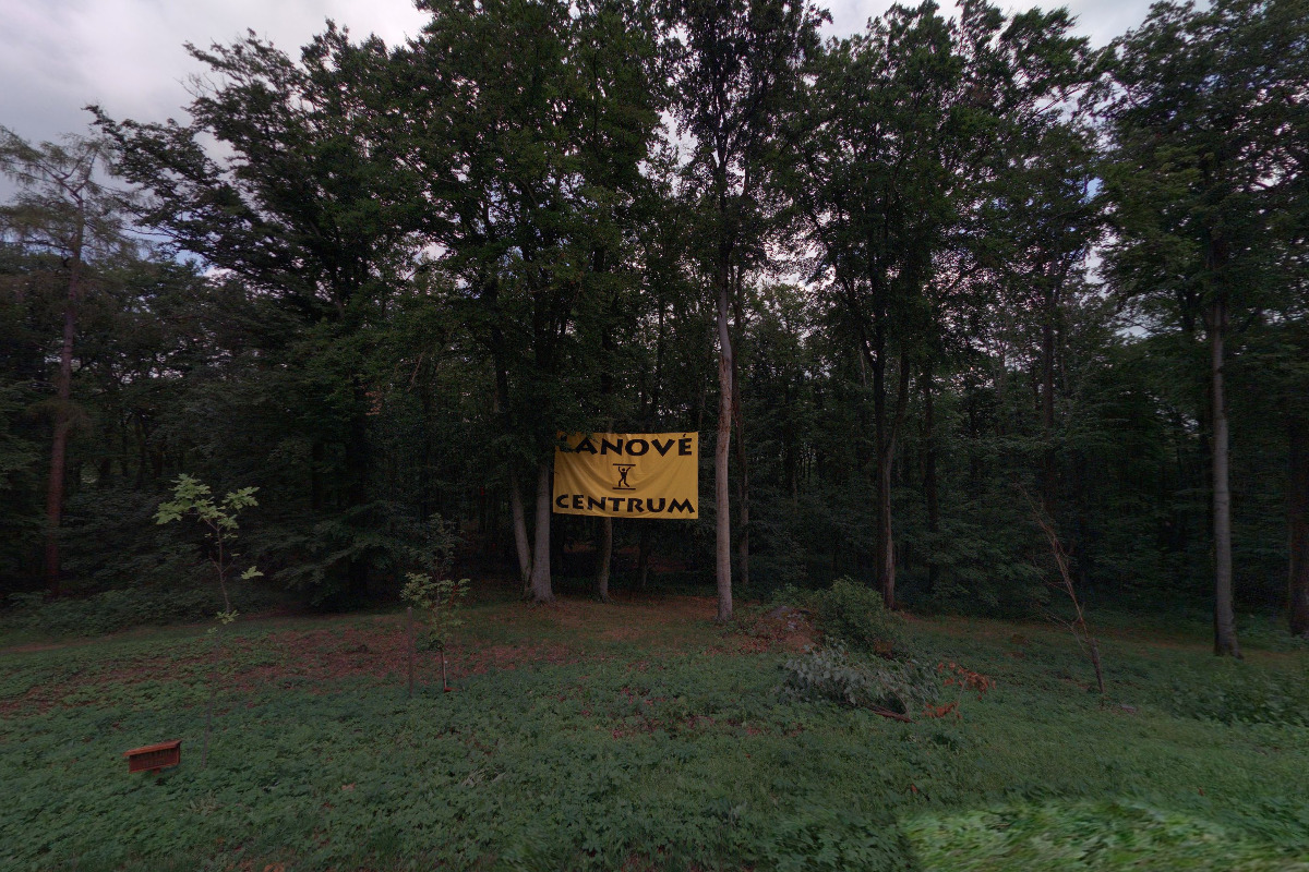 Lanové centrum zámku Zbiroh foto 3