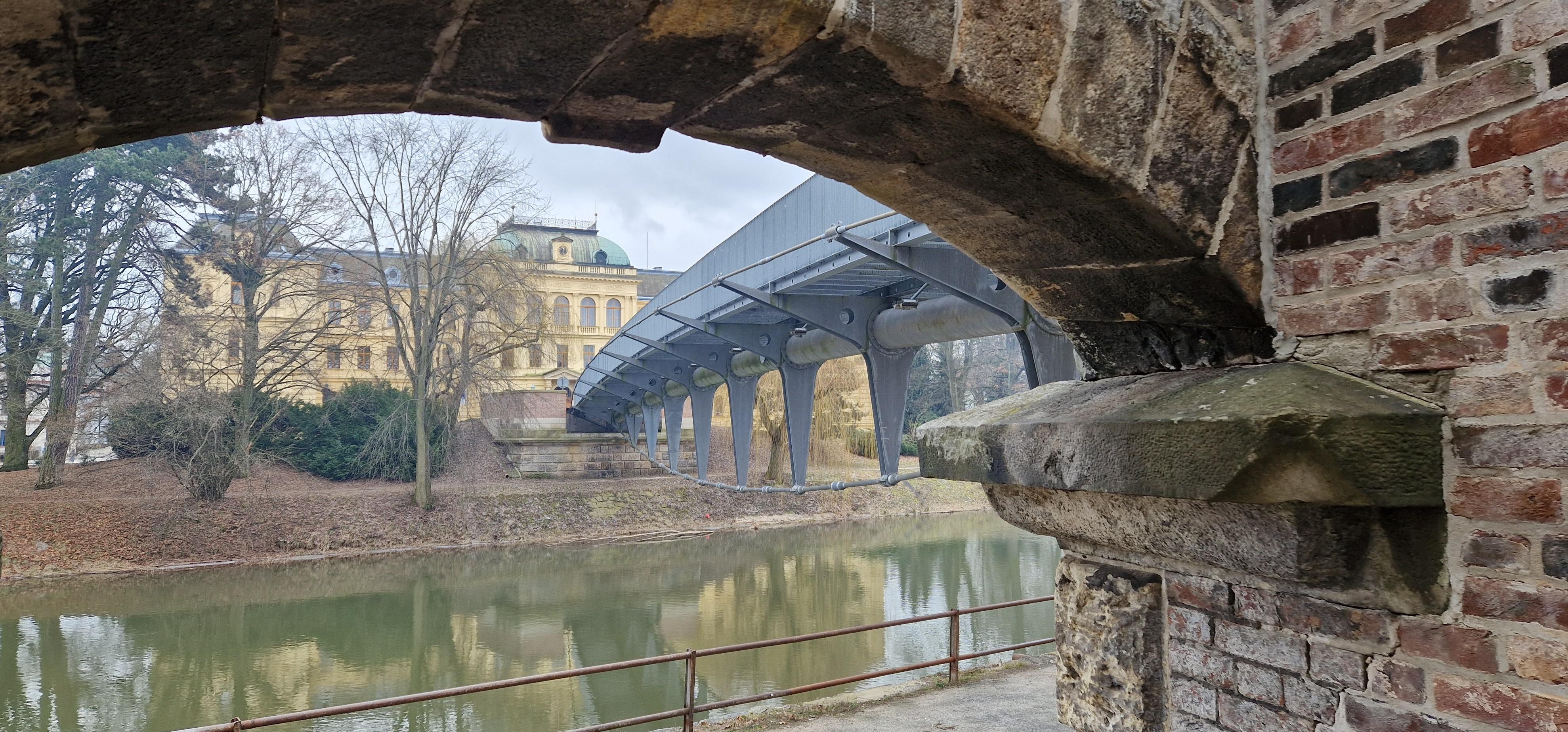 ZŠ Jaroměř, Na Ostrově foto 4